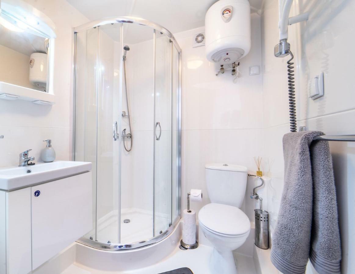 Apartmán Luxury Dome Retreat Dudar Exteriér fotografie