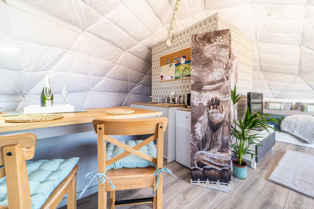 Apartmán Luxury Dome Retreat Dudar Exteriér fotografie
